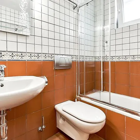 Townhouse Los Cristianos 4hrinie דירה