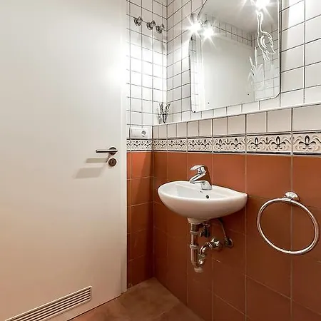 Townhouse Los Cristianos 4hrinie * לוס כריסטיאנוס